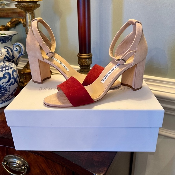 EUC Manolo Blahnik Lauratomod Velukid Block Heel Sandals Tan Rusty Red 38 or 8 - Picture 1 of 10